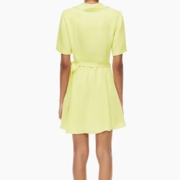 𝅺NWT ARITZIA Babaton Amira Mini Wrap Dress In Chamomile Yellow Size M - Picture 3 of 7